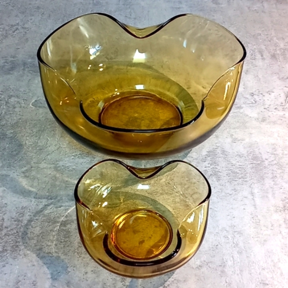 Vintage 60's 'Anchor Hocking" Amber Glass Chip & Dip Bowl Set